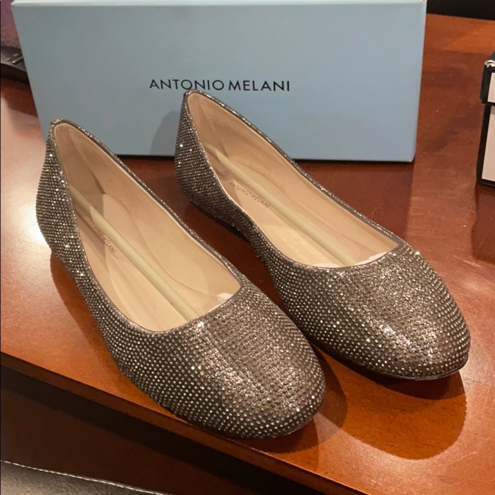 Antonio melani flats